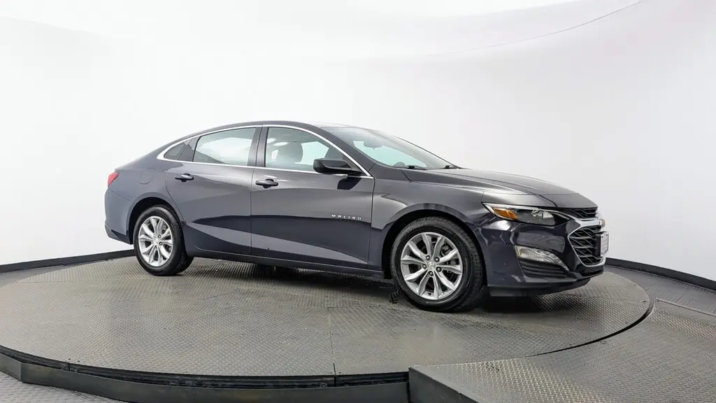 2025 CHEVROLET MALIBU LT photo 10