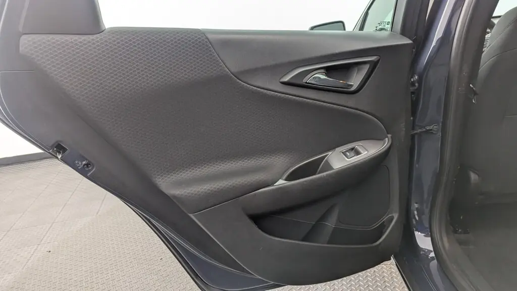 2025 CHEVROLET MALIBU LT photo 15