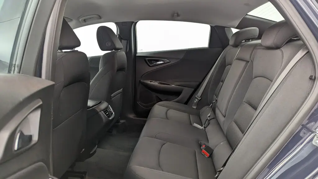 2025 CHEVROLET MALIBU LT photo 16