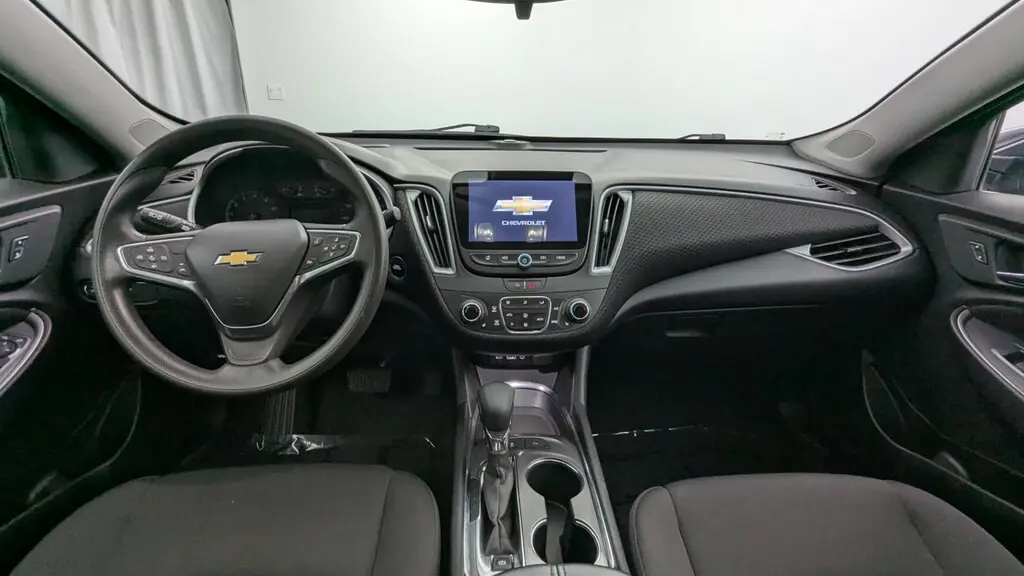 2025 CHEVROLET MALIBU LT photo 23