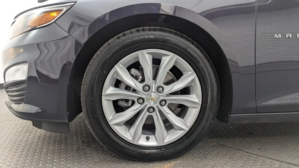 2025 CHEVROLET MALIBU LT photo 29