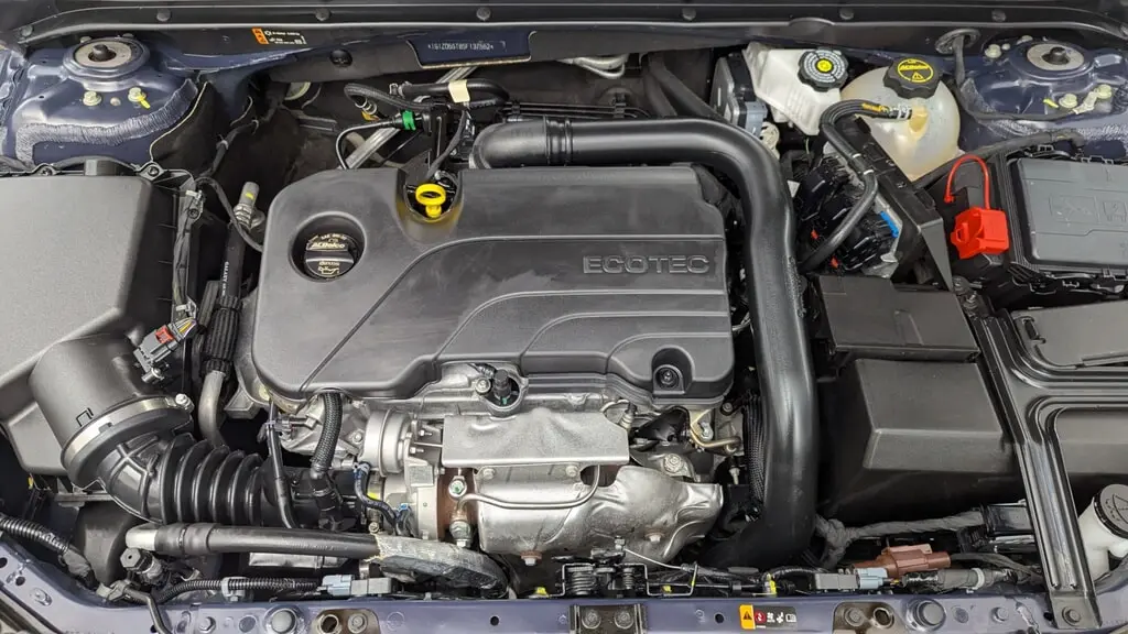 2025 CHEVROLET MALIBU LT photo 30