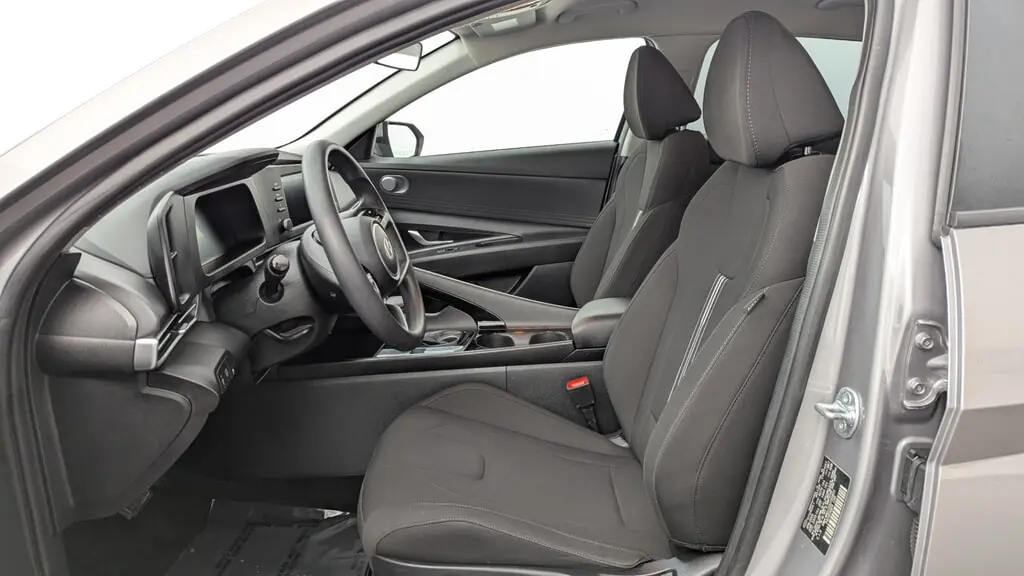 2025 HYUNDAI ELANTRA HYBRID BLUE photo 13