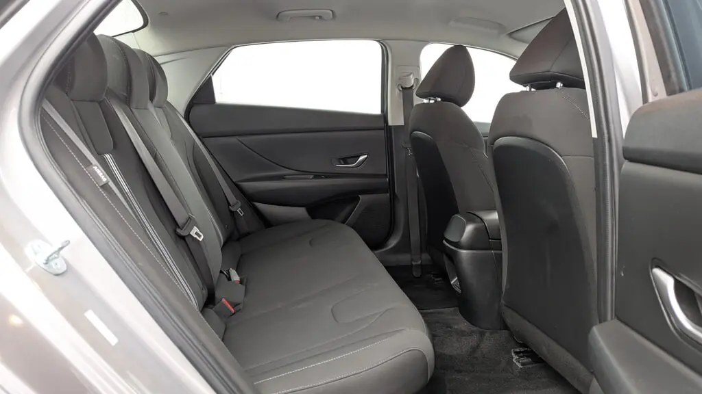 2025 HYUNDAI ELANTRA HYBRID BLUE photo 17