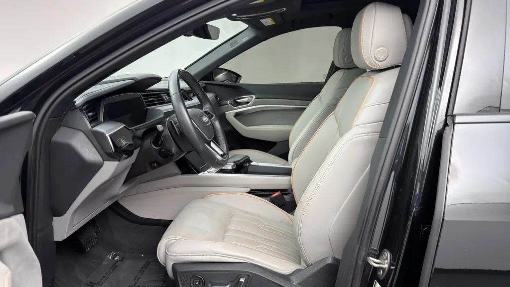 Florida Fine Cars - Used AUDI Q8 E-TRON 2024 WEST PALM PRESTIGE