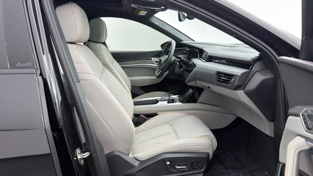 Florida Fine Cars - Used AUDI Q8 E-TRON 2024 WEST PALM PRESTIGE