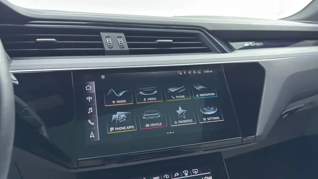 Florida Fine Cars - Used AUDI Q8 E-TRON 2024 WEST PALM PRESTIGE