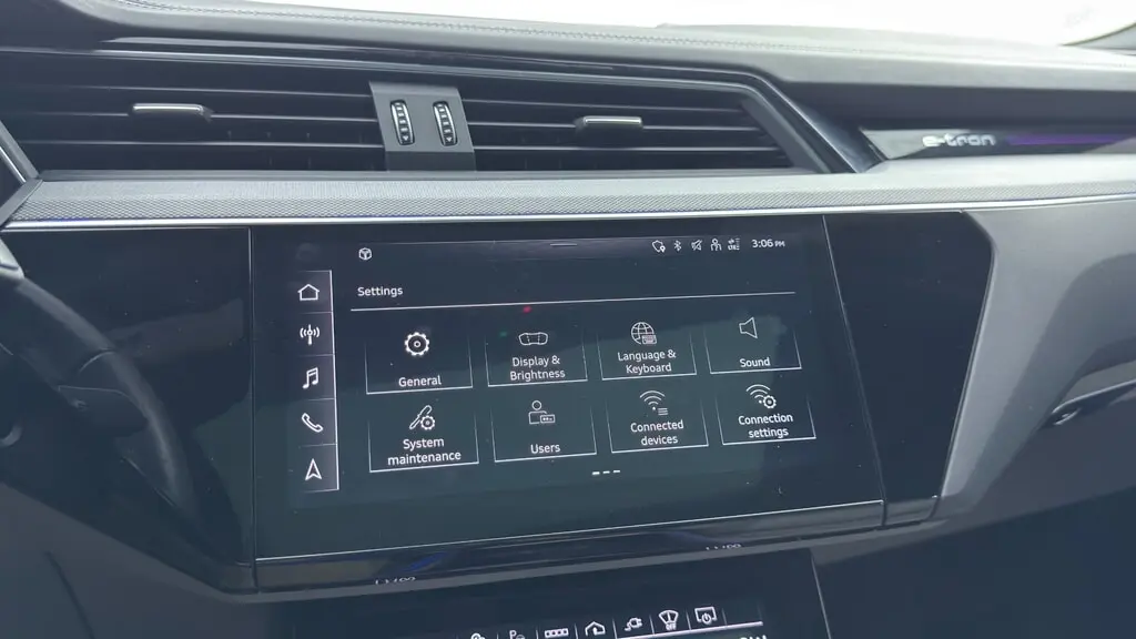 Florida Fine Cars - Used AUDI Q8 E-TRON 2024 WEST PALM PRESTIGE