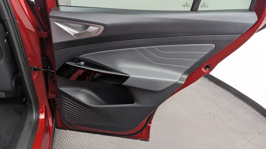 2023 VOLKSWAGEN ID.4 S photo 18