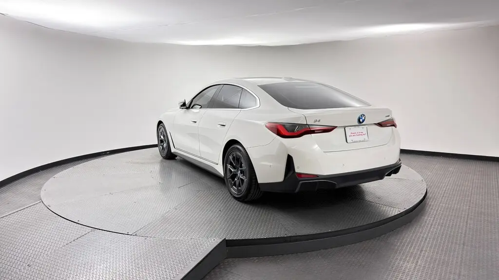 2023 BMW I4 EDRIVE40 photo 5