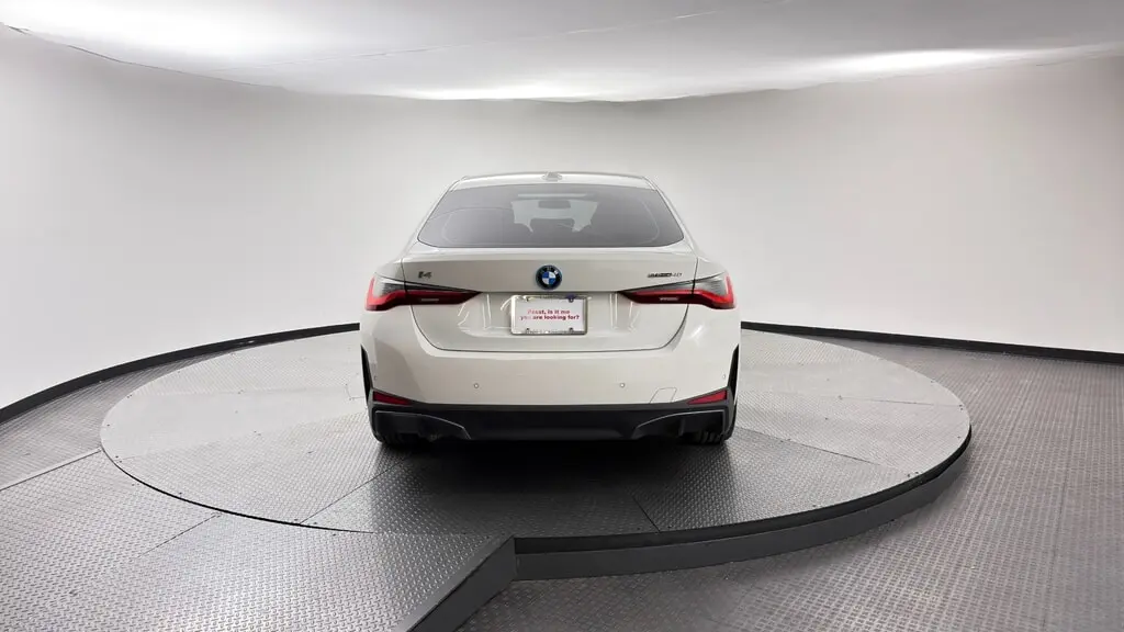 2023 BMW I4 EDRIVE40 photo 6