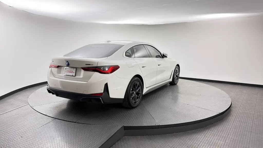 2023 BMW I4 EDRIVE40 photo 7