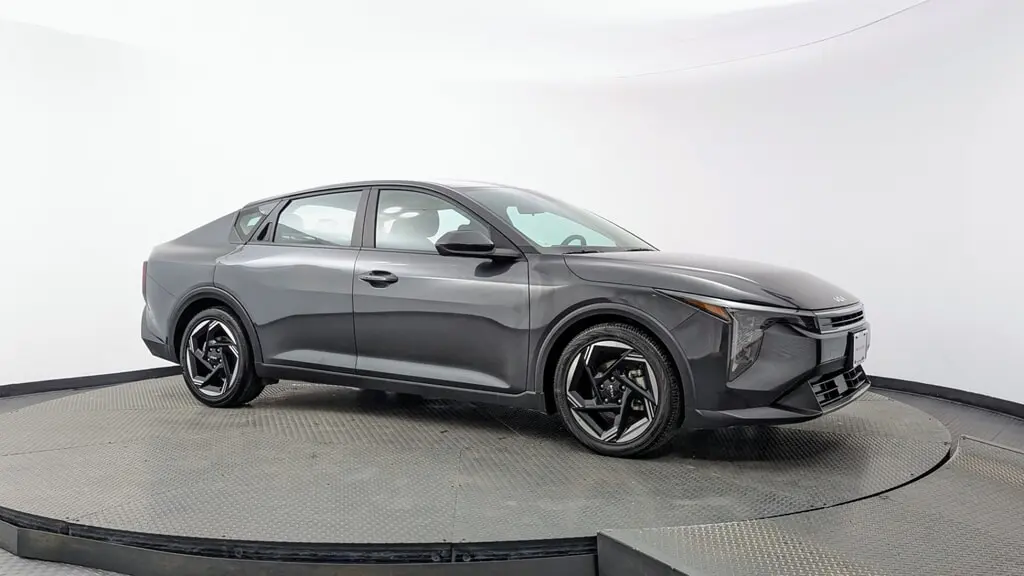2025 KIA K4 EX photo 10
