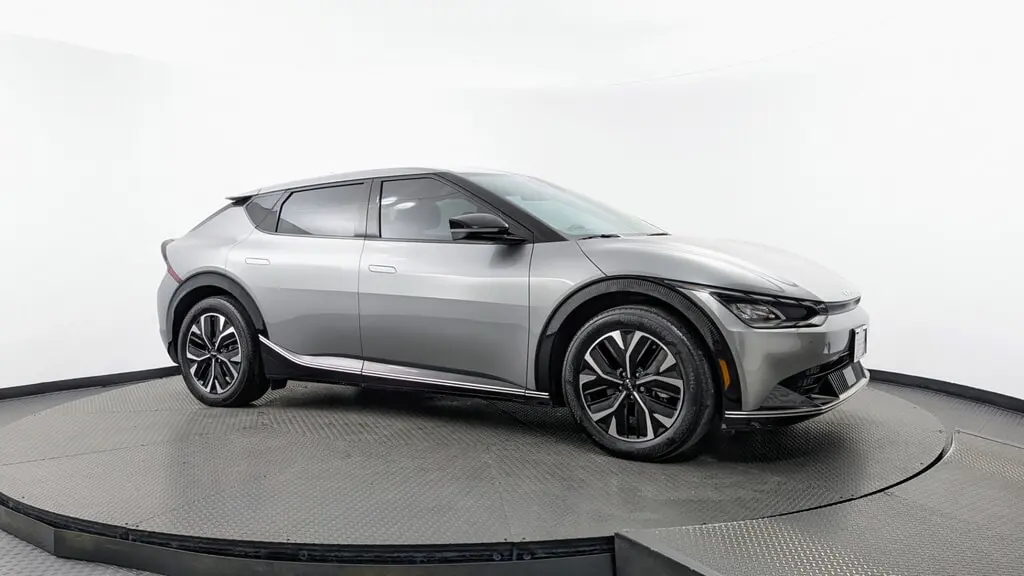 2023 KIA EV6 WIND photo 10