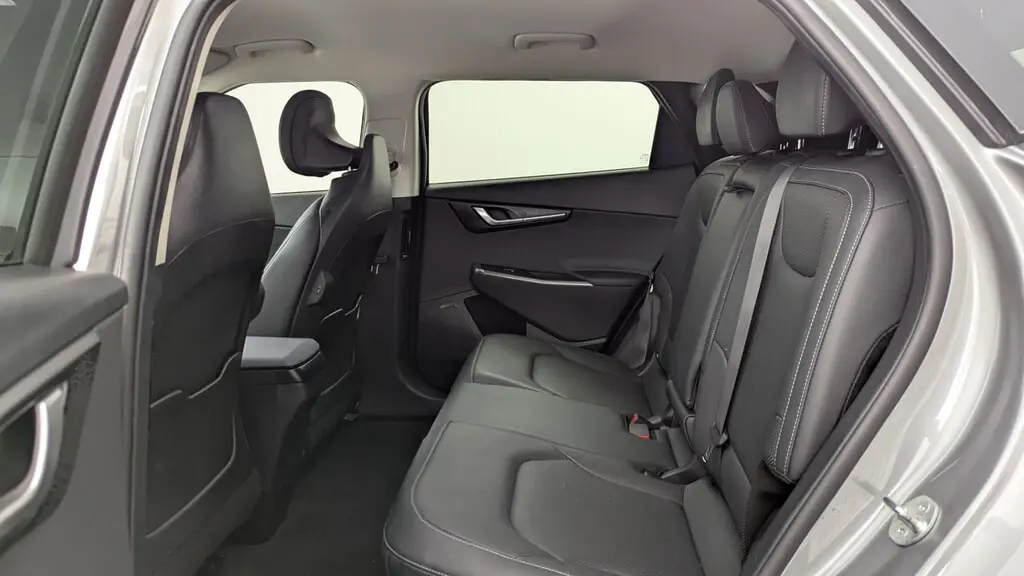 2023 KIA EV6 WIND photo 16