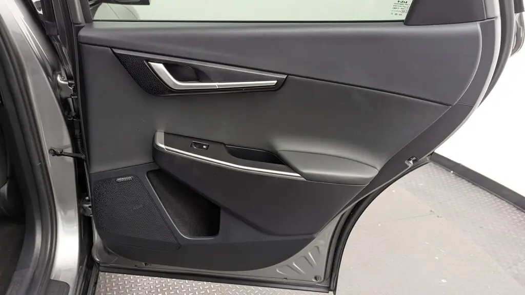 2023 KIA EV6 WIND photo 20