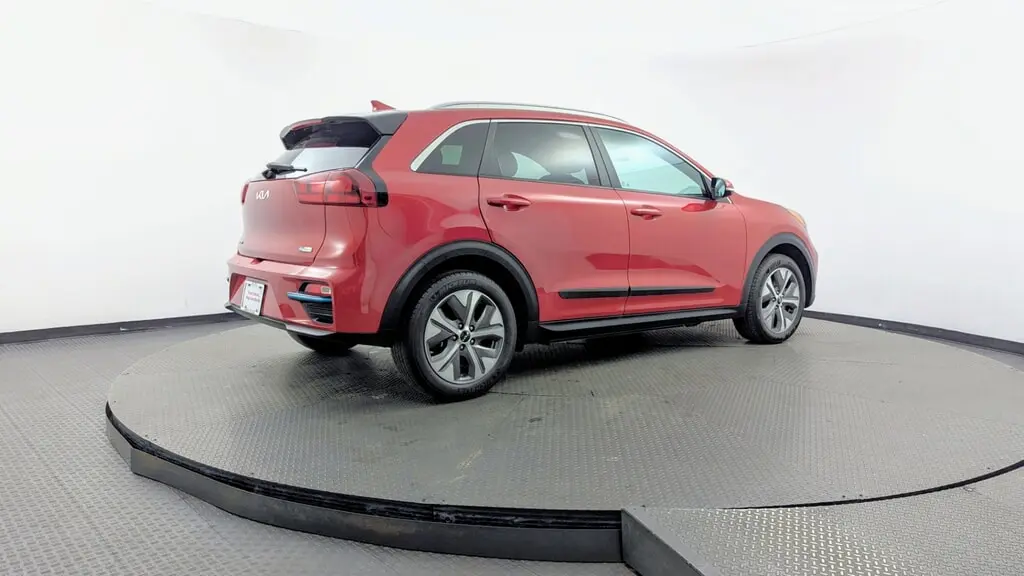 2022 KIA NIRO EV EX photo 7