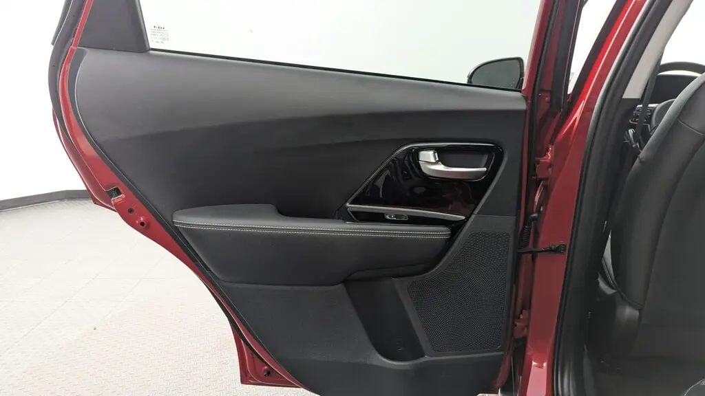 2022 KIA NIRO EV EX photo 15