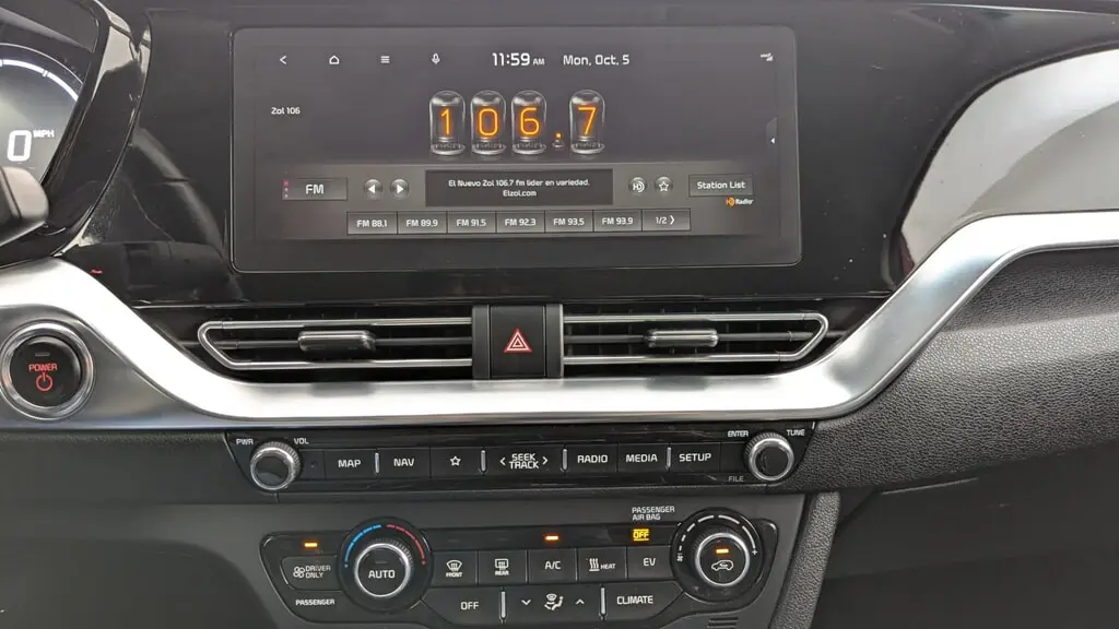 2022 KIA NIRO EV EX photo 28