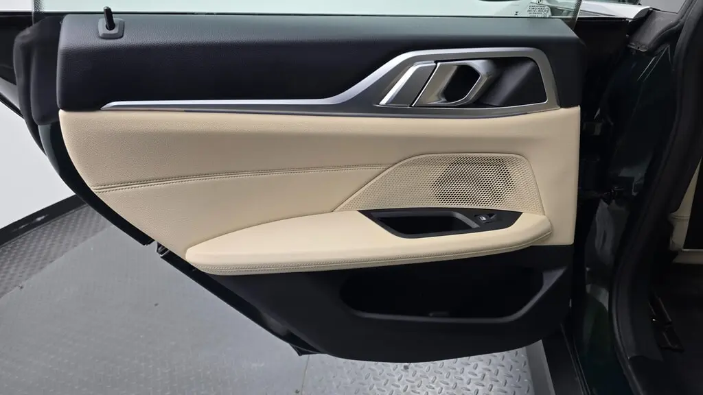 2023 BMW I4 EDRIVE35 photo 15