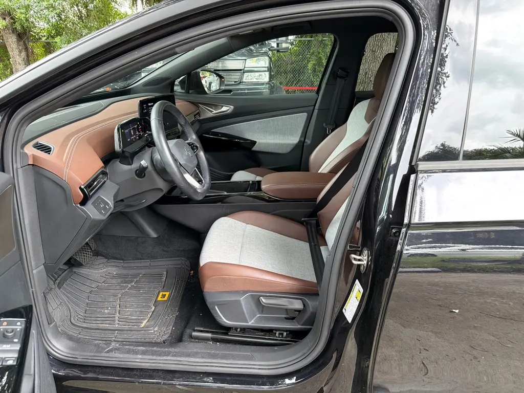 Florida Fine Cars - Used VOLKSWAGEN ID.4 2023 WEST PALM PRO