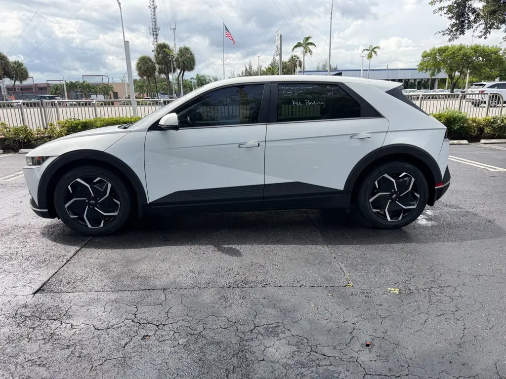 Florida Fine Cars - Used HYUNDAI IONIQ 5 2023 MARGATE SEL
