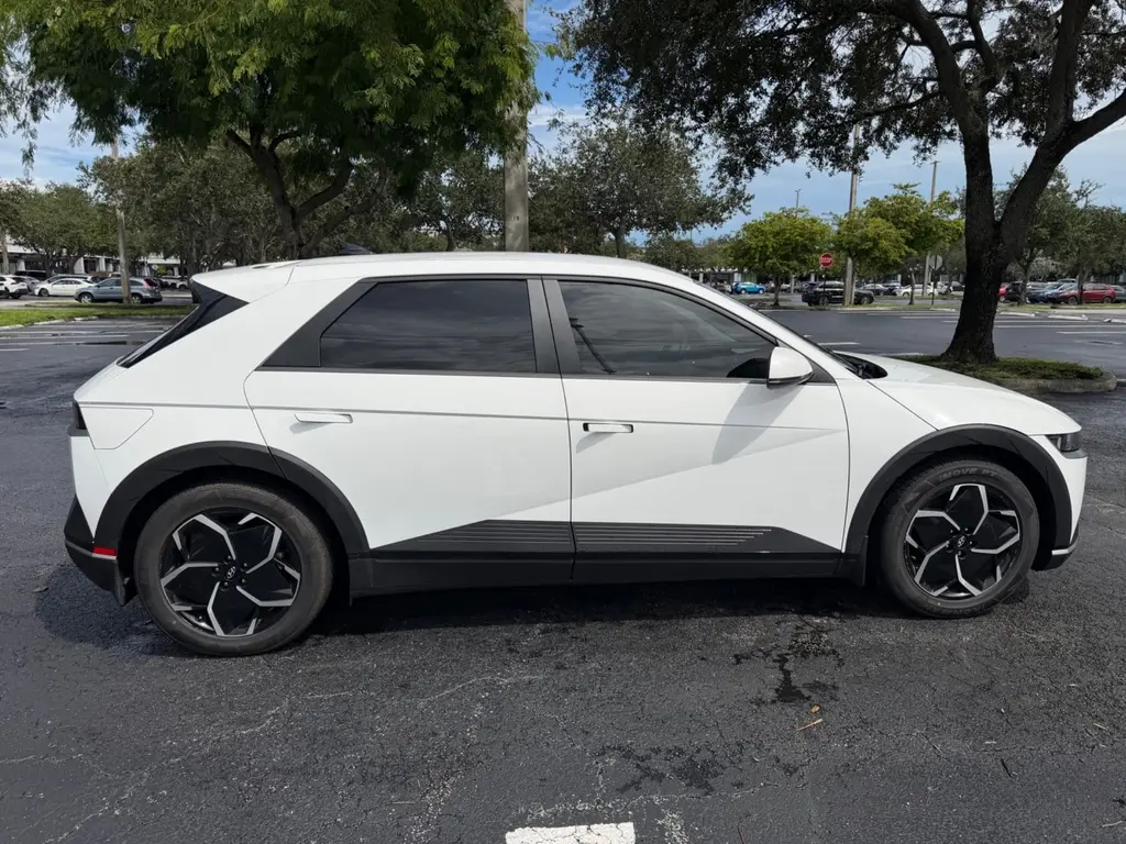 Florida Fine Cars - Used HYUNDAI IONIQ 5 2023 MARGATE SEL