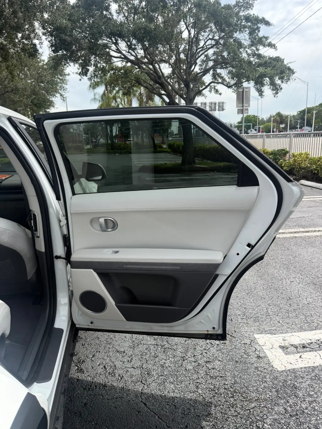 Florida Fine Cars - Used HYUNDAI IONIQ 5 2023 MARGATE SEL