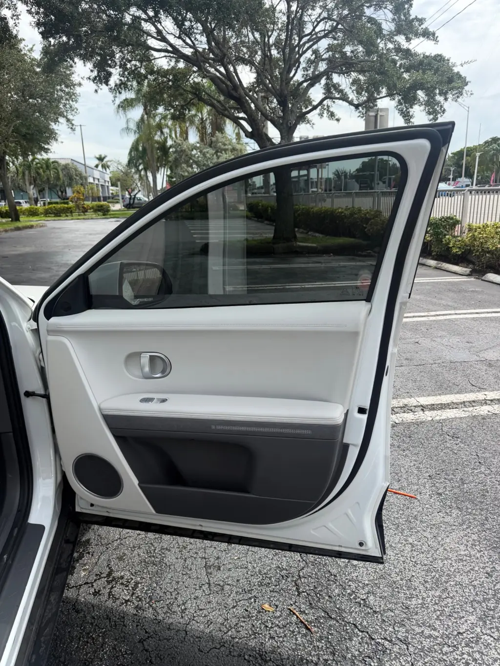 Florida Fine Cars - Used HYUNDAI IONIQ 5 2023 MARGATE SEL