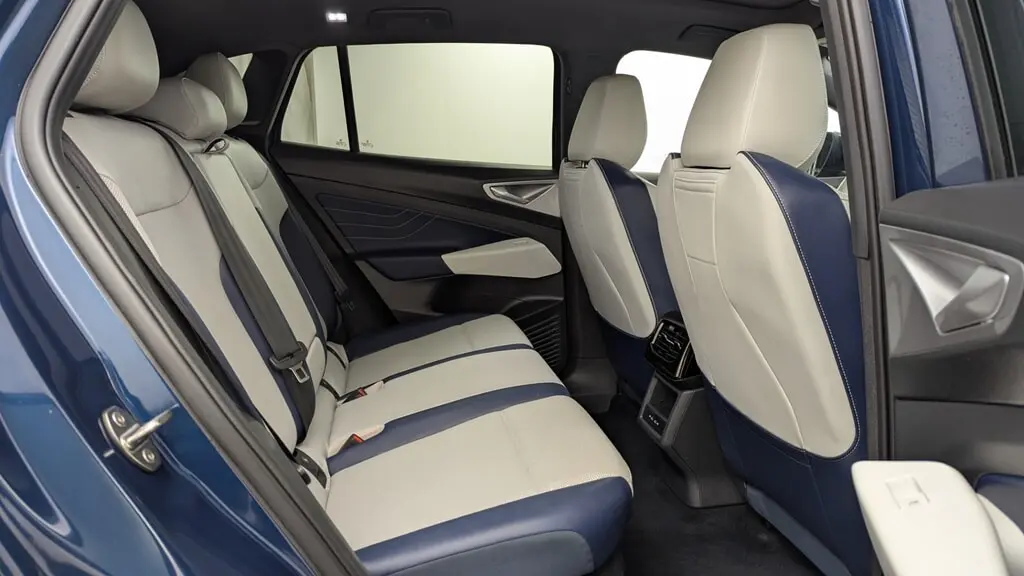 2023 VOLKSWAGEN ID.4 S photo 17
