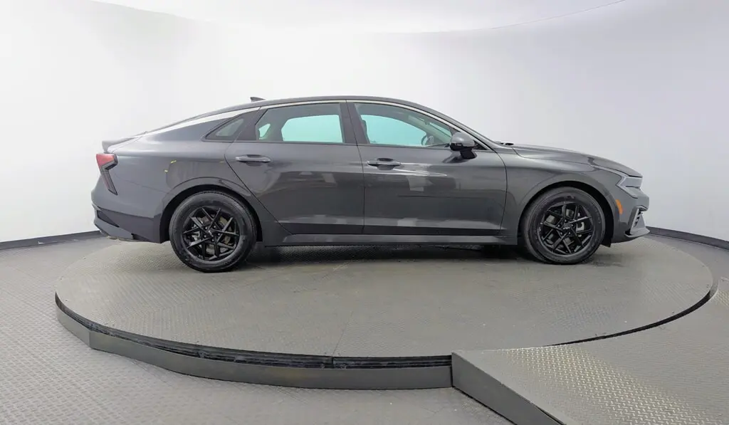 2026 KIA K5 LXS photo 8