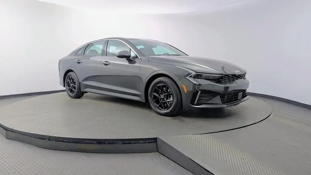 2026 KIA K5 LXS photo 10