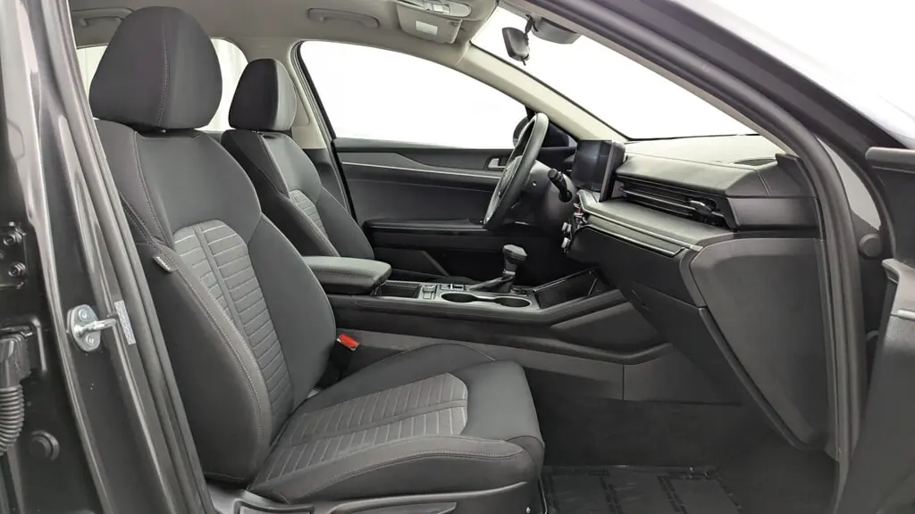 2026 KIA K5 LXS photo 21