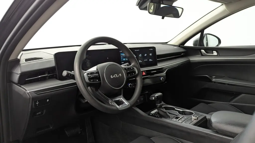 2026 KIA K5 LXS photo 23