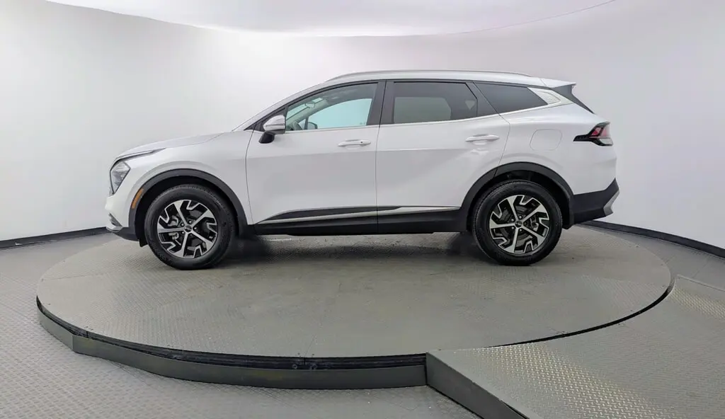2023 KIA SPORTAGE EX photo 2