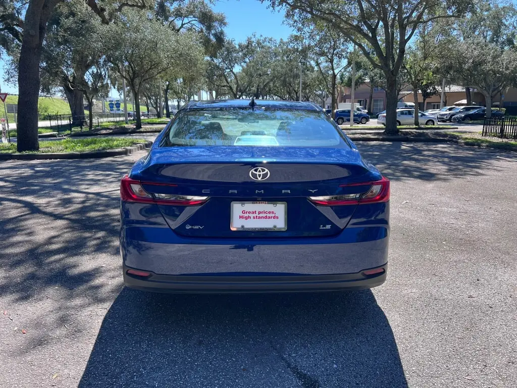 2026 TOYOTA CAMRY LE photo 6