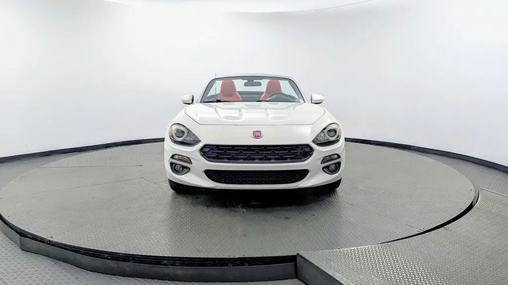 2018 FIAT 124 SPIDER LUSSO photo 11