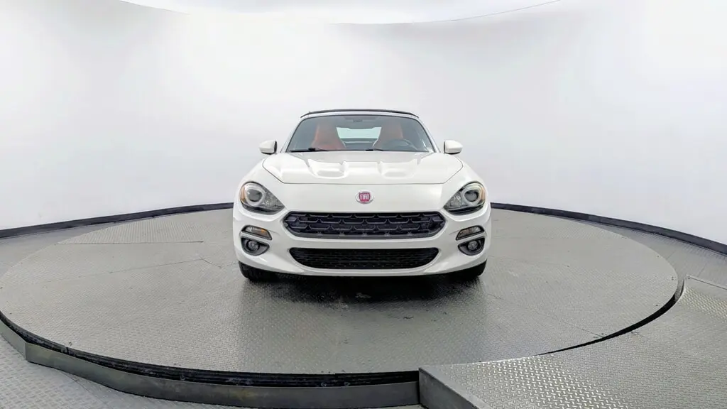 2018 FIAT 124 SPIDER LUSSO photo 30