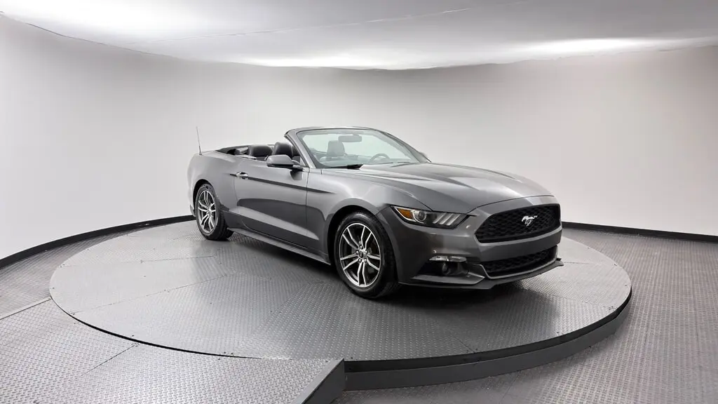 2017 FORD MUSTANG ECOBOOST PREMIUM photo 10