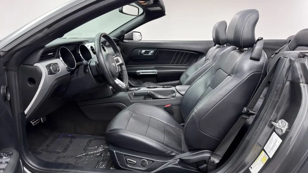 2017 FORD MUSTANG ECOBOOST PREMIUM photo 13