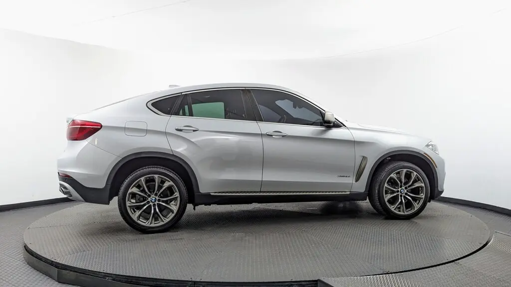 2017 BMW X6 XDRIVE35I photo 7