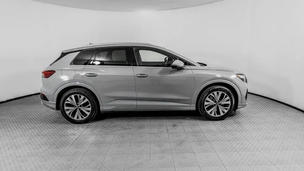 2023 AUDI Q4 E-TRON PREMIUM PLUS photo 8