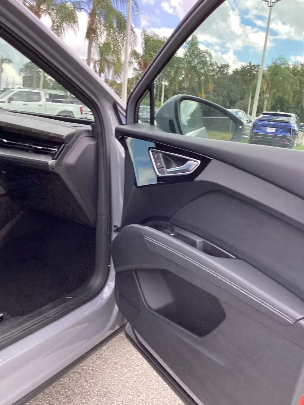 Florida Fine Cars - Used AUDI Q4 E-TRON 2023 ORLANDO PREMIUM PLUS