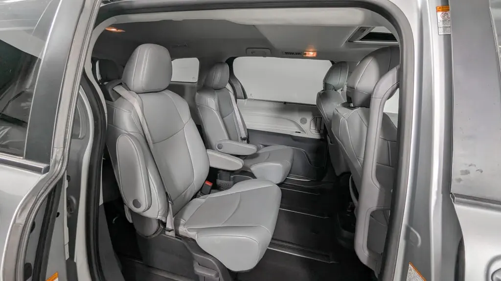 Florida Fine Cars - Used TOYOTA SIENNA 2023 ORLANDO XLE