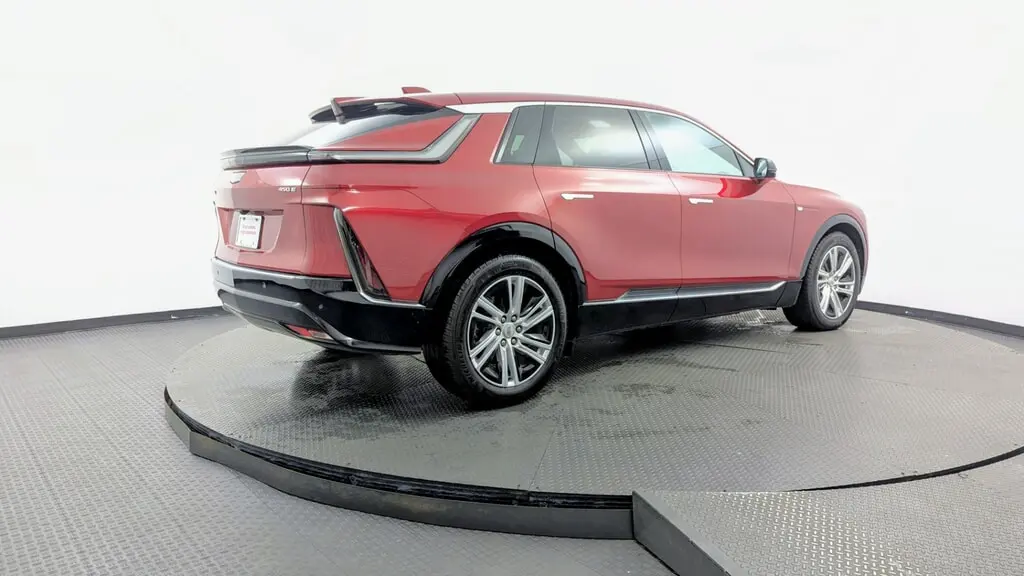 2024 CADILLAC LYRIQ TECH photo 7