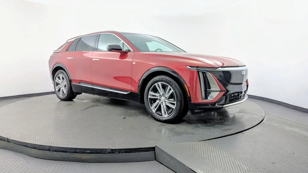 2024 CADILLAC LYRIQ TECH photo 10
