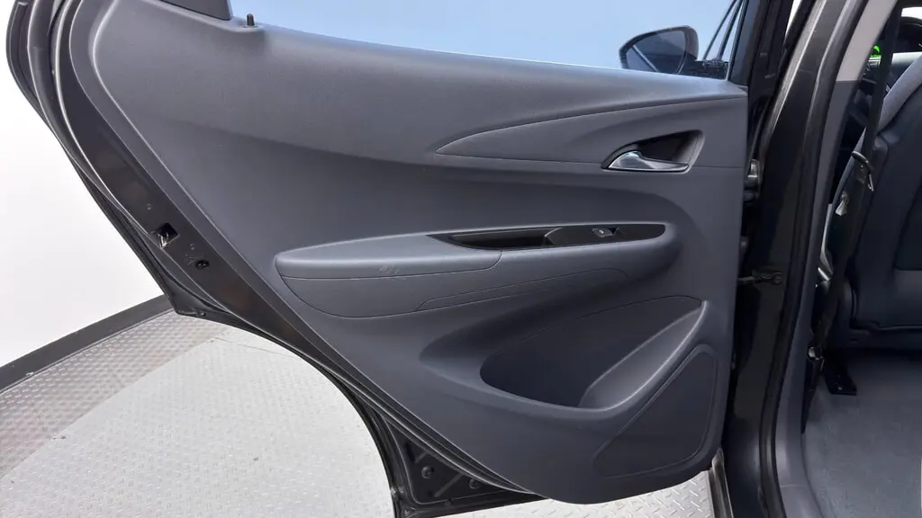 2020 CHEVROLET BOLT EV LT photo 15
