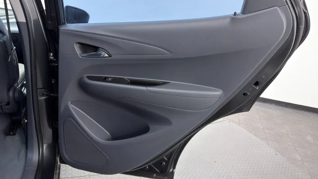 2020 CHEVROLET BOLT EV LT photo 20