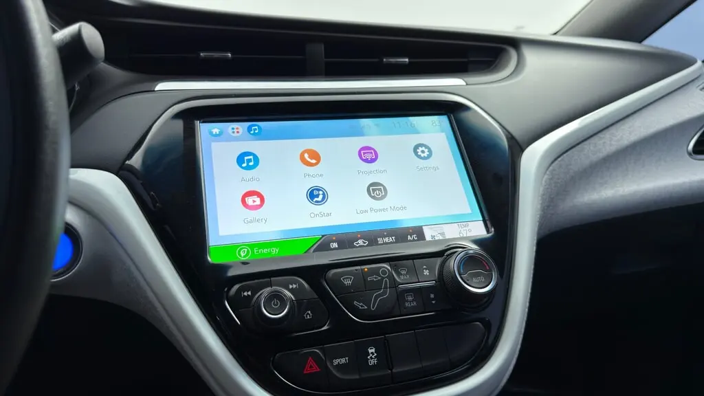 2020 CHEVROLET BOLT EV LT photo 30