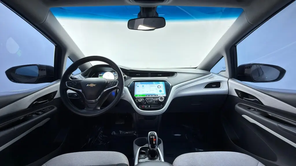 2020 CHEVROLET BOLT EV LT photo 25